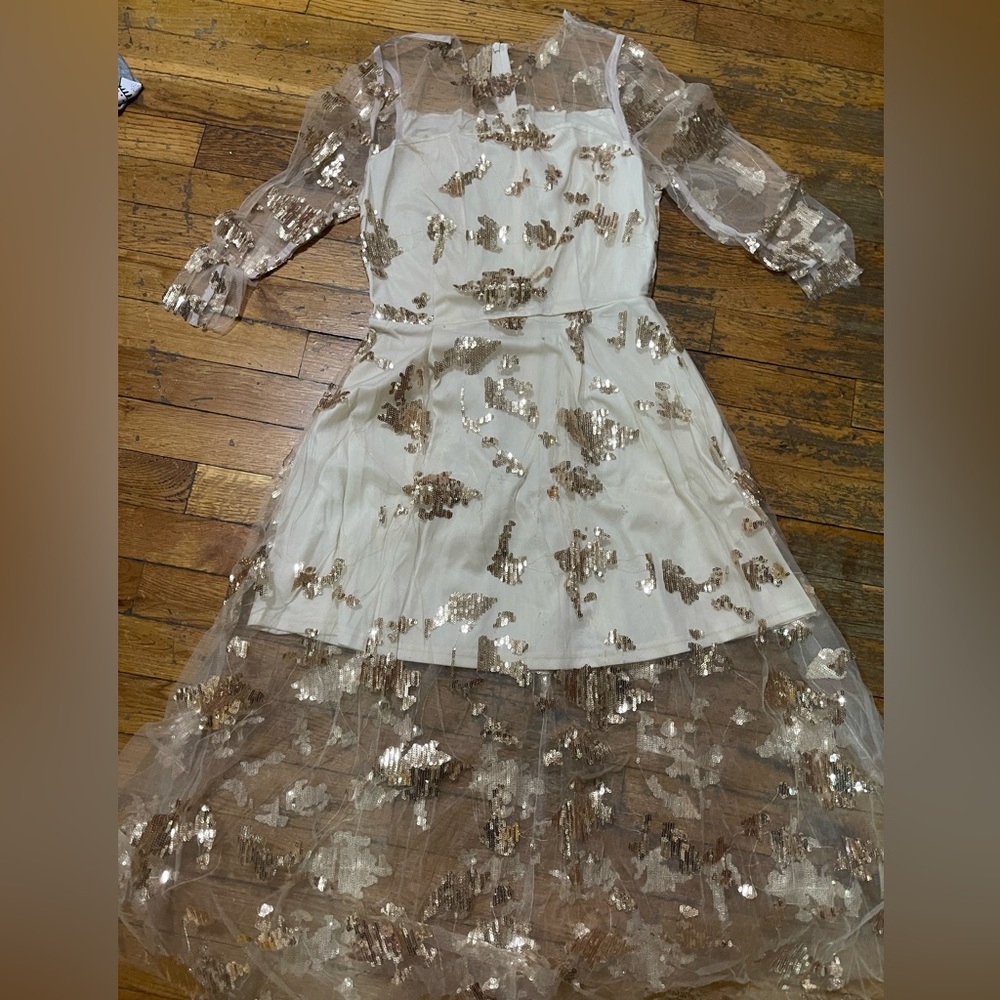 3/4 SLEEVE 1950S FLORAL SEQUENCE EMBROIDERY DRESS